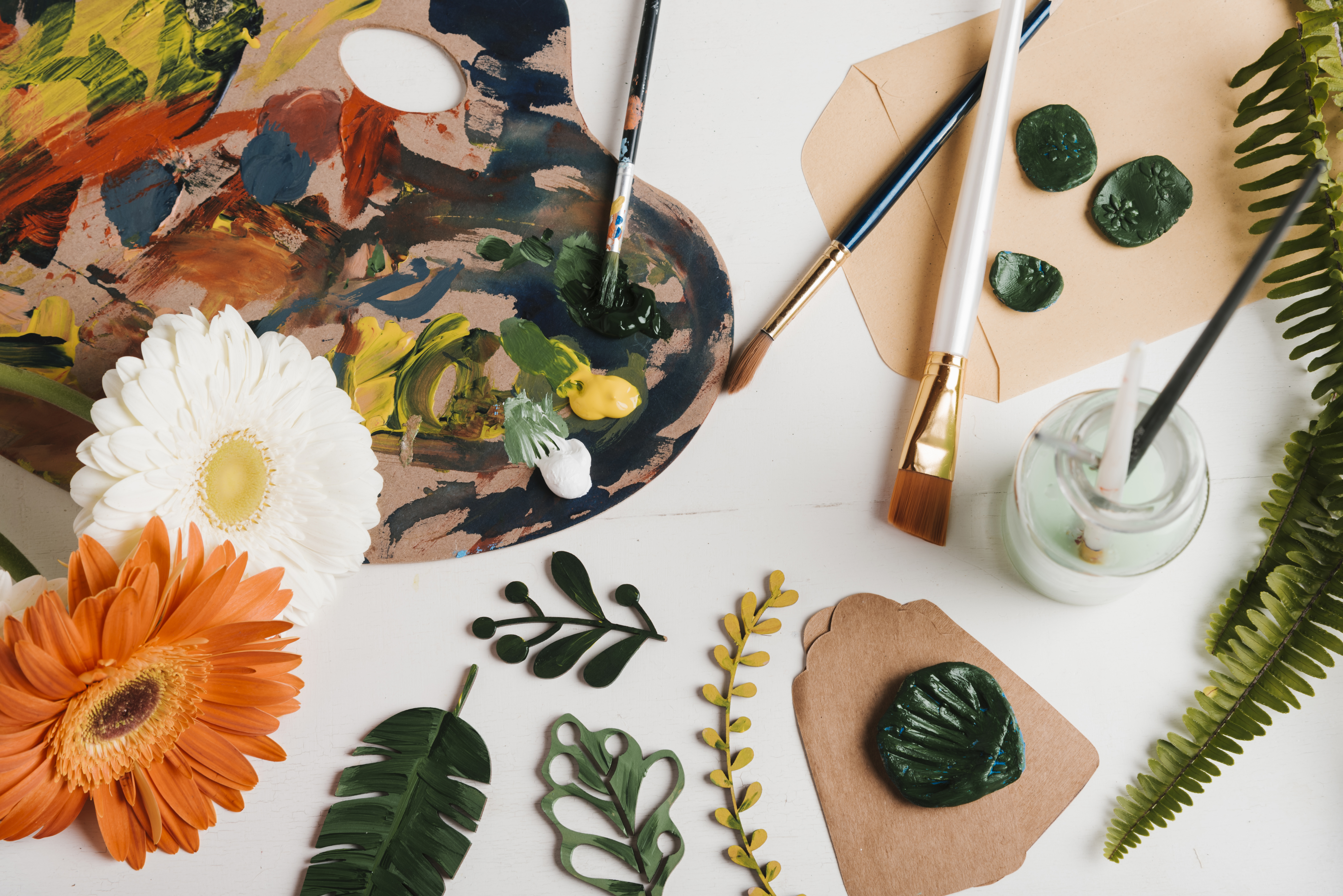 top-view-painting-materials-tools-table.jpg top-view-painting-materials-tools-table.jpg