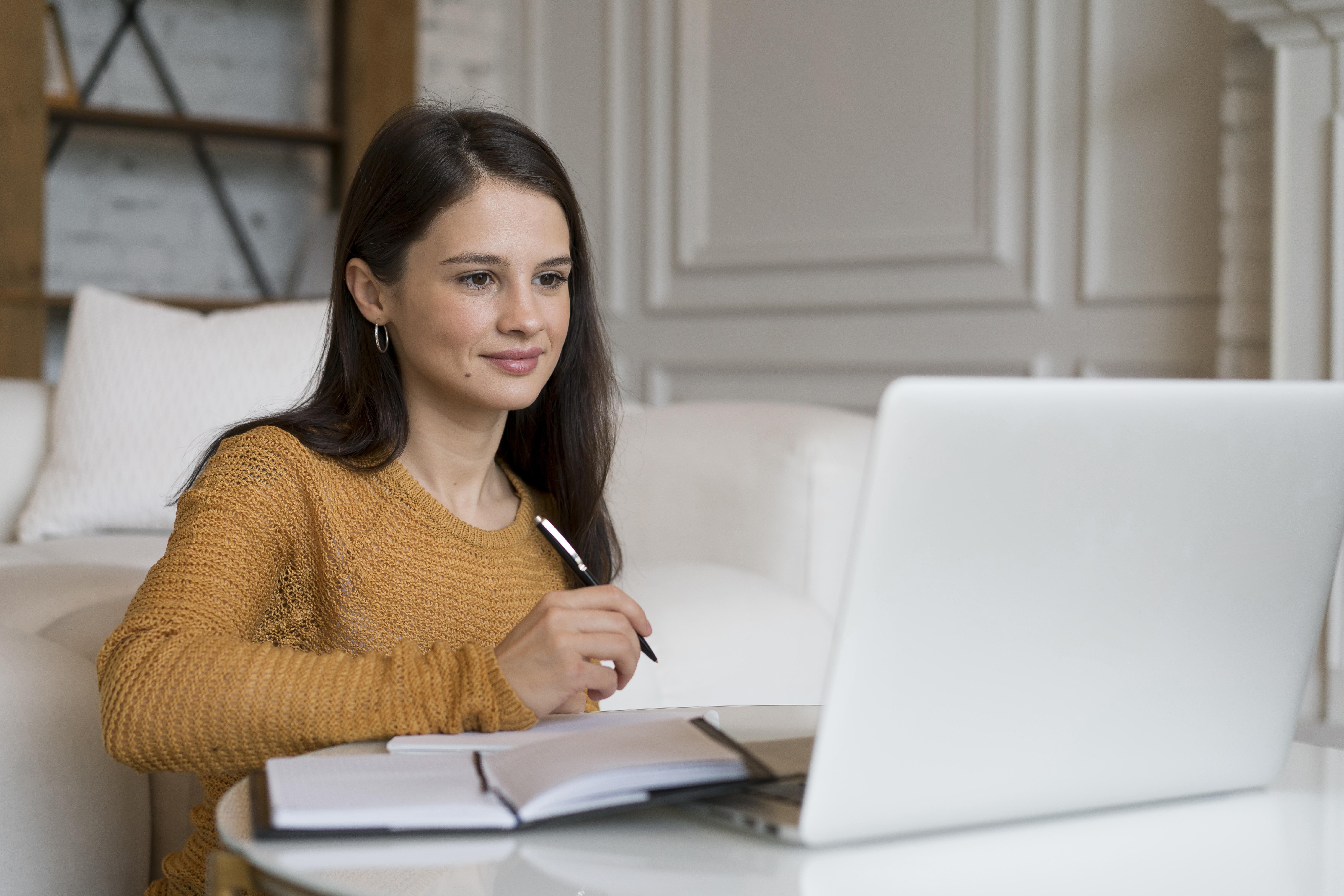 young-woman-working-her-laptop.jpg young-woman-working-her-laptop.jpg