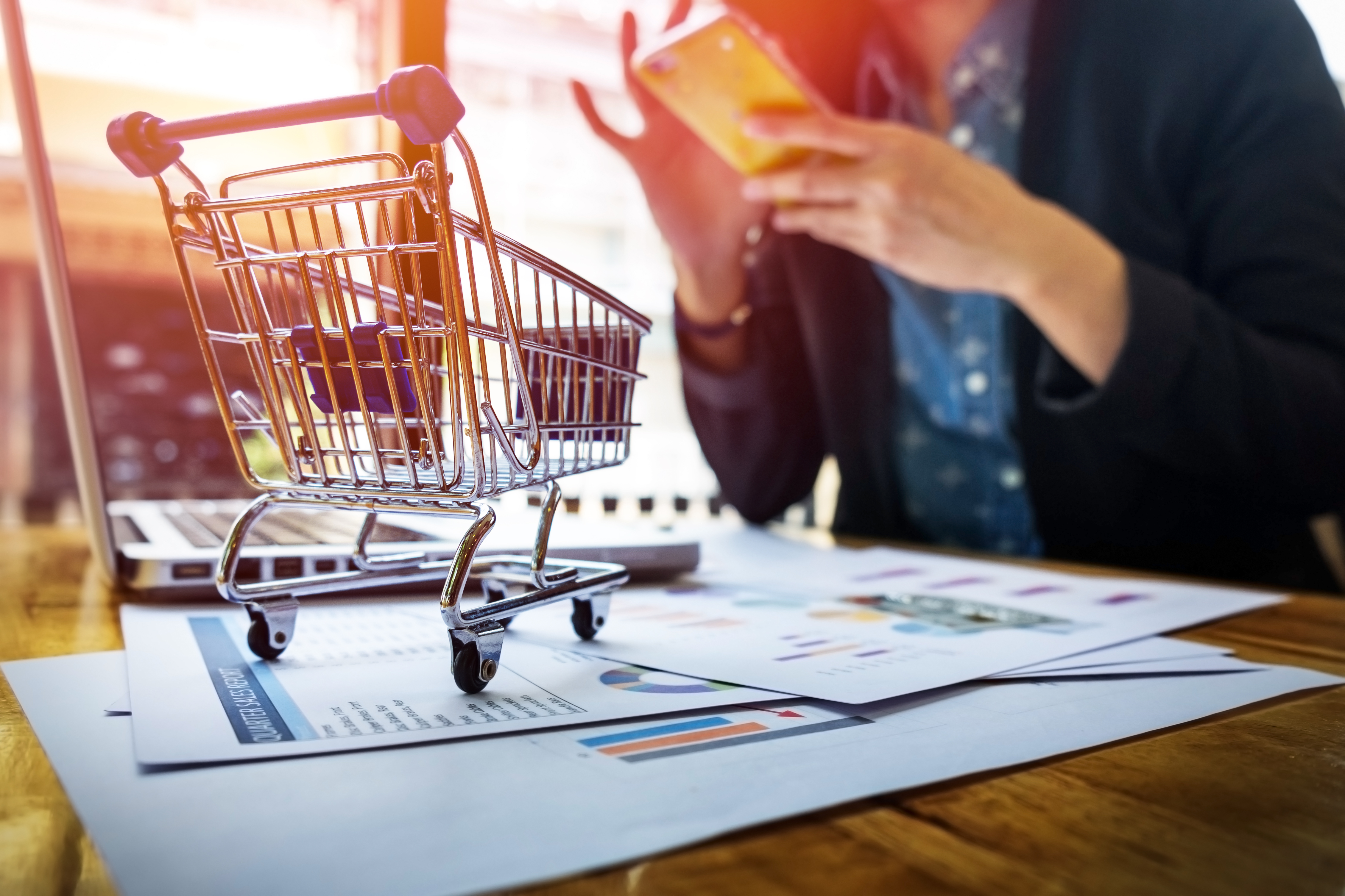 cropped-image-woman-inputting-card-information-key-phone-laptop-while-shopping-online.jpg cropped-image-woman-inputting-card-information-key-phone-laptop-while-shopping-online.jpg